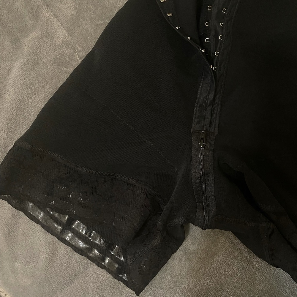 Faja Shapewear - image 6